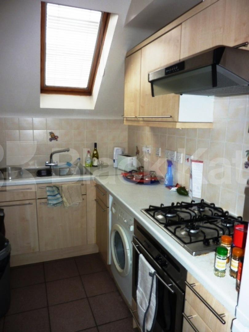 			NEW INSTRUCTION, 2 Bedroom, 1 bath, 1 reception Flat			 Hargrave Road, ARCHWAY